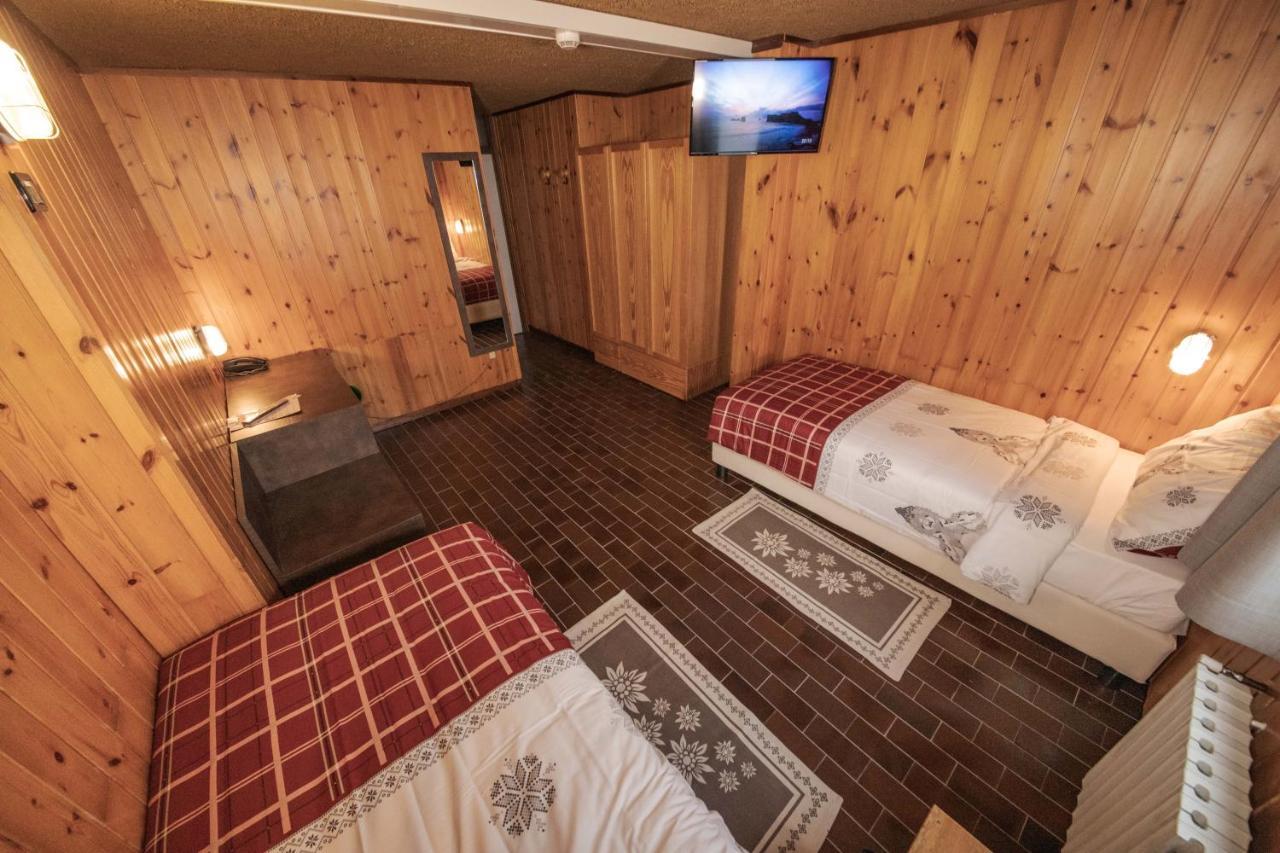 Albergo Quarto Pirovano Стельвіо Пасс Екстер'єр фото